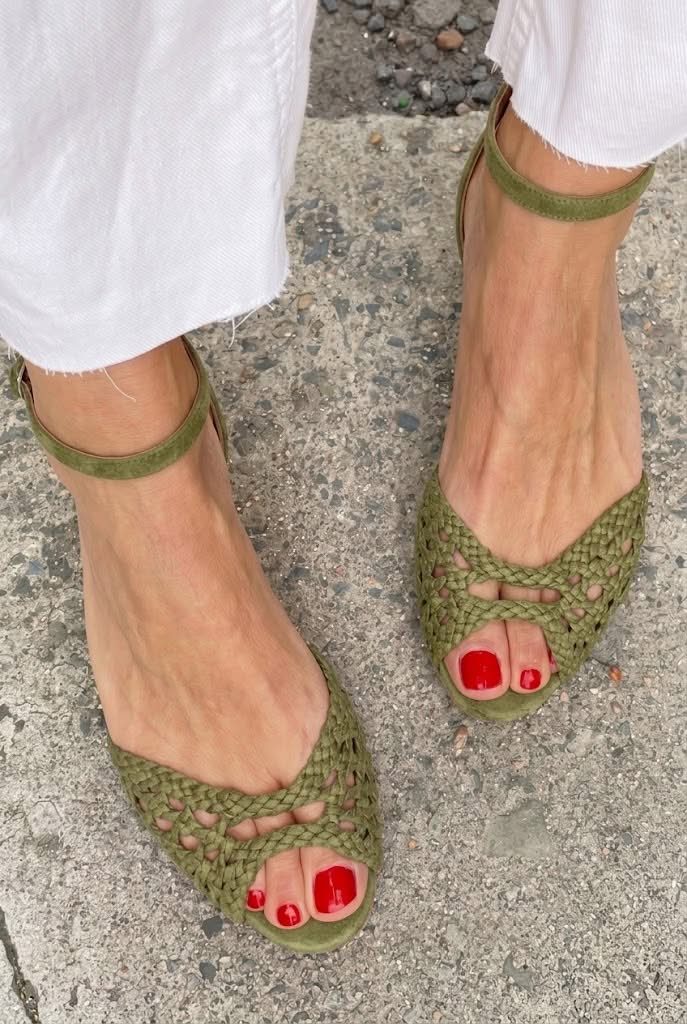 Isadora | Sandales en cuir tressé doré