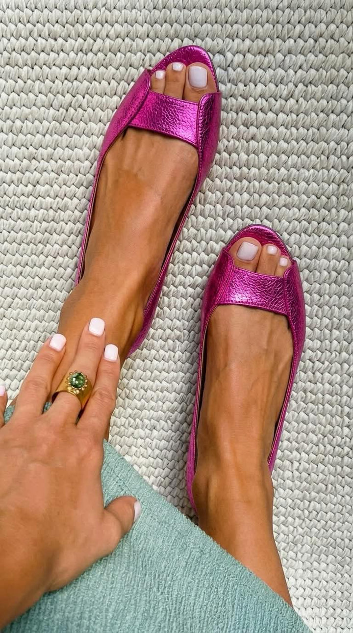 Adelina | Sandalias doradas, cómodas y elegantes